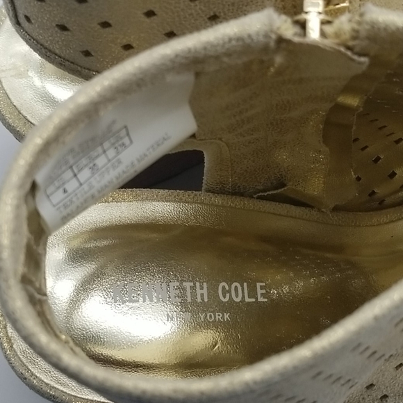 Kenneth Cole NY  kid wedges - Picture 6 of 6
